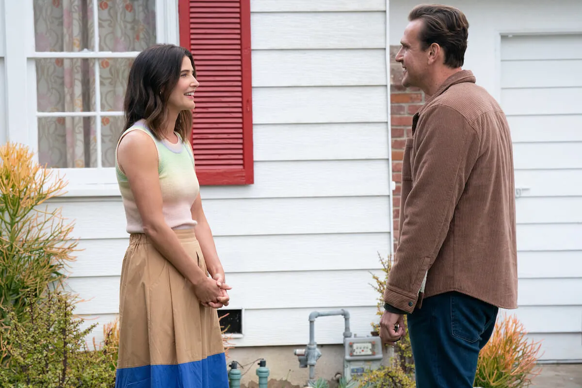 Cobie Smulders and Jason Segel in the Dec. 11, 2024, episode of 'Shrinking' Season 2