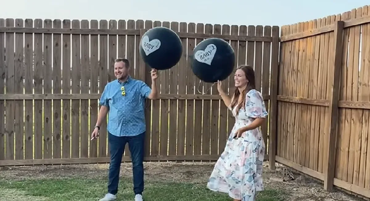 Jed and Katey Duggar share their pregnancy news with family in a new Youtube video.