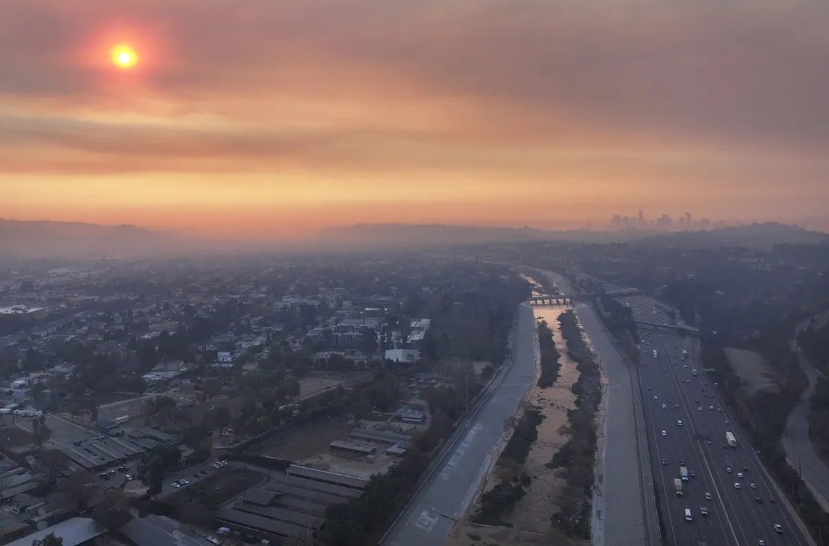 Wildfire smoke hangs over downtown Los Angeles amid poor air quality in the region on January 09, 2025 in Los Angeles, California